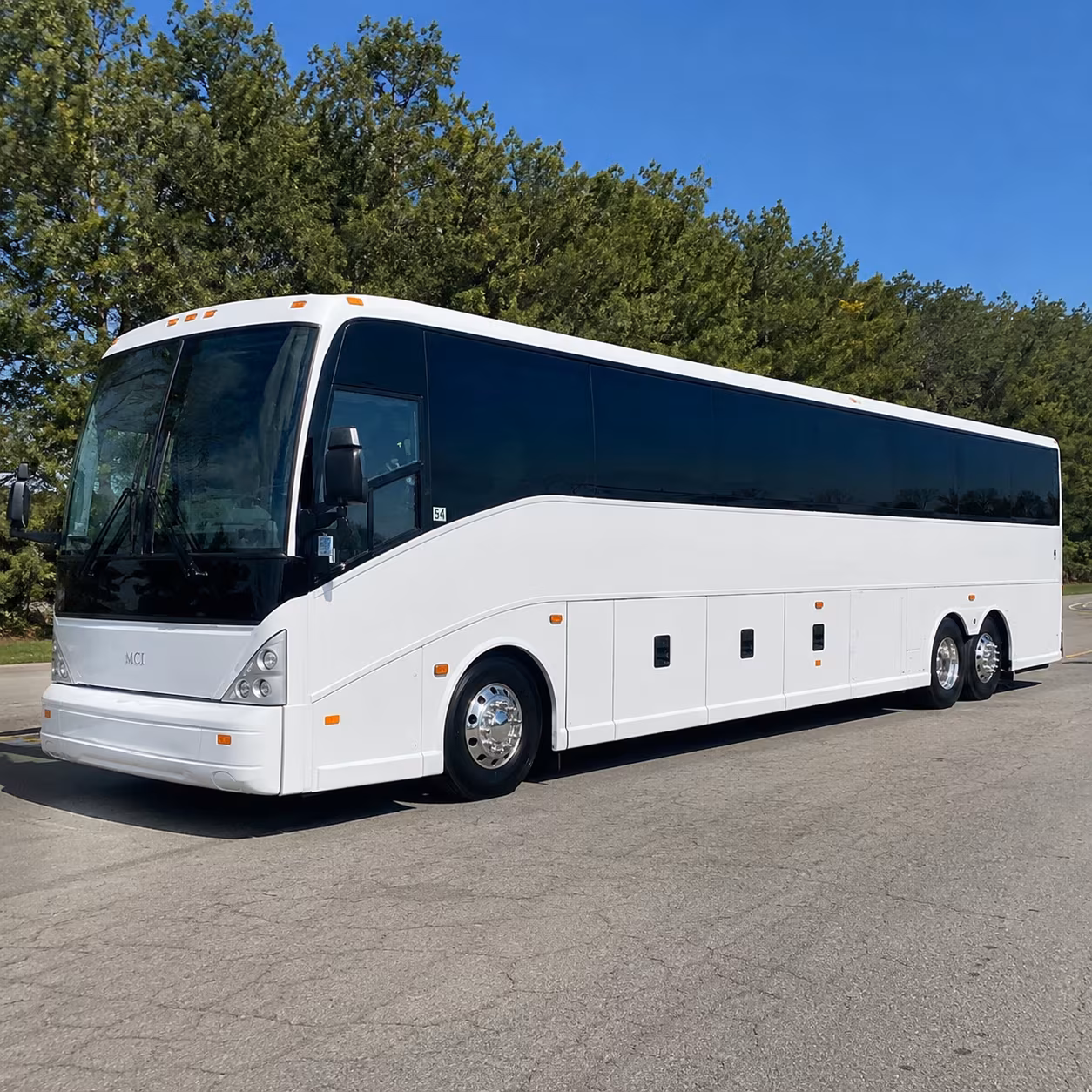 bus rental options for thousand oaks trips