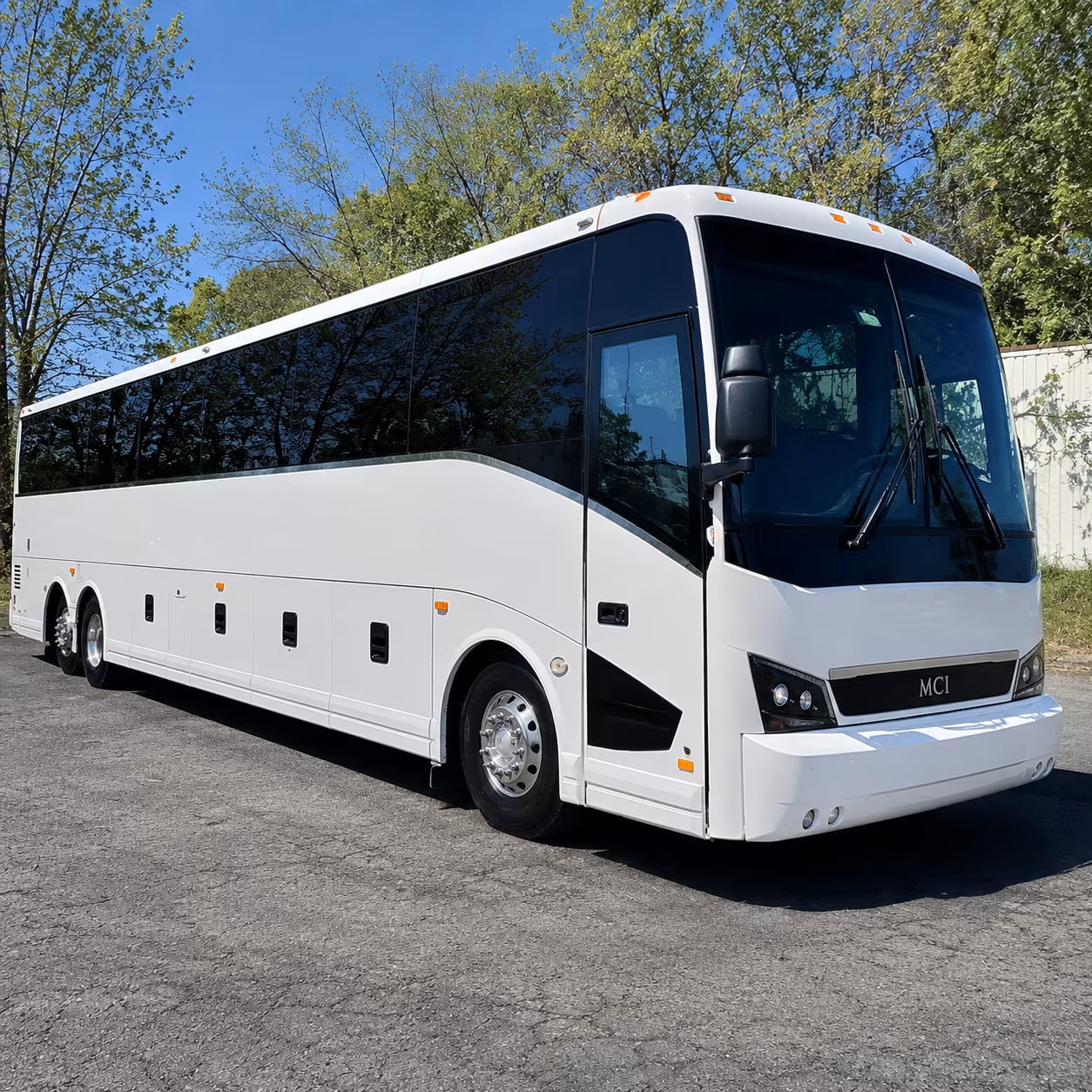employee shuttle buses that beat the us 101 commute
