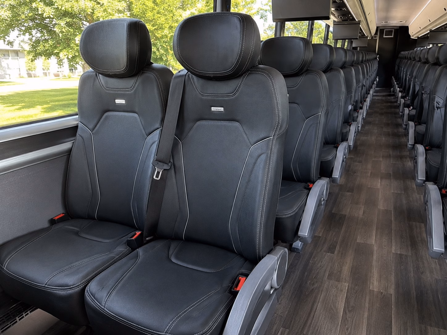 how seasonality and peak times affect charter bus rates in thousand oaks