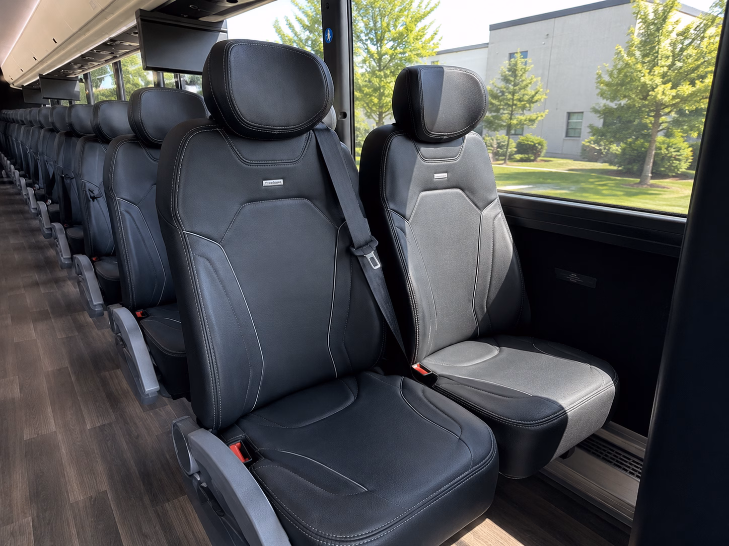 instant online bus rental quotes in thousand oaks
