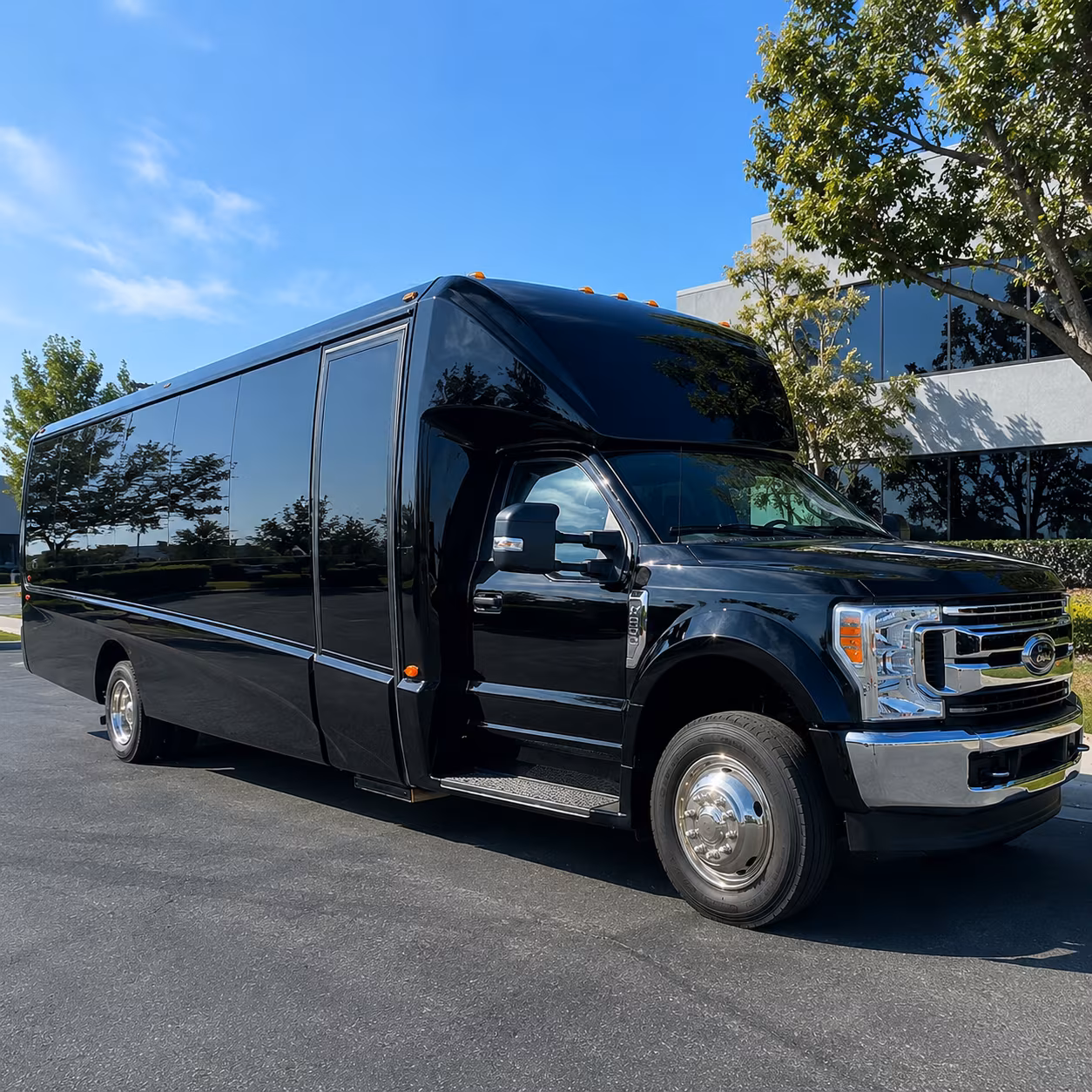 minibus rentals through malibu wine country on mulholland highway