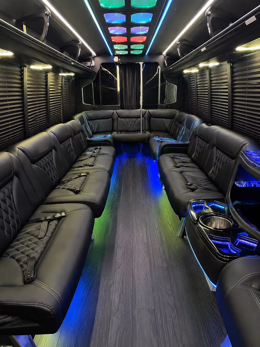 thousand oaks 20 passenger party bus interior