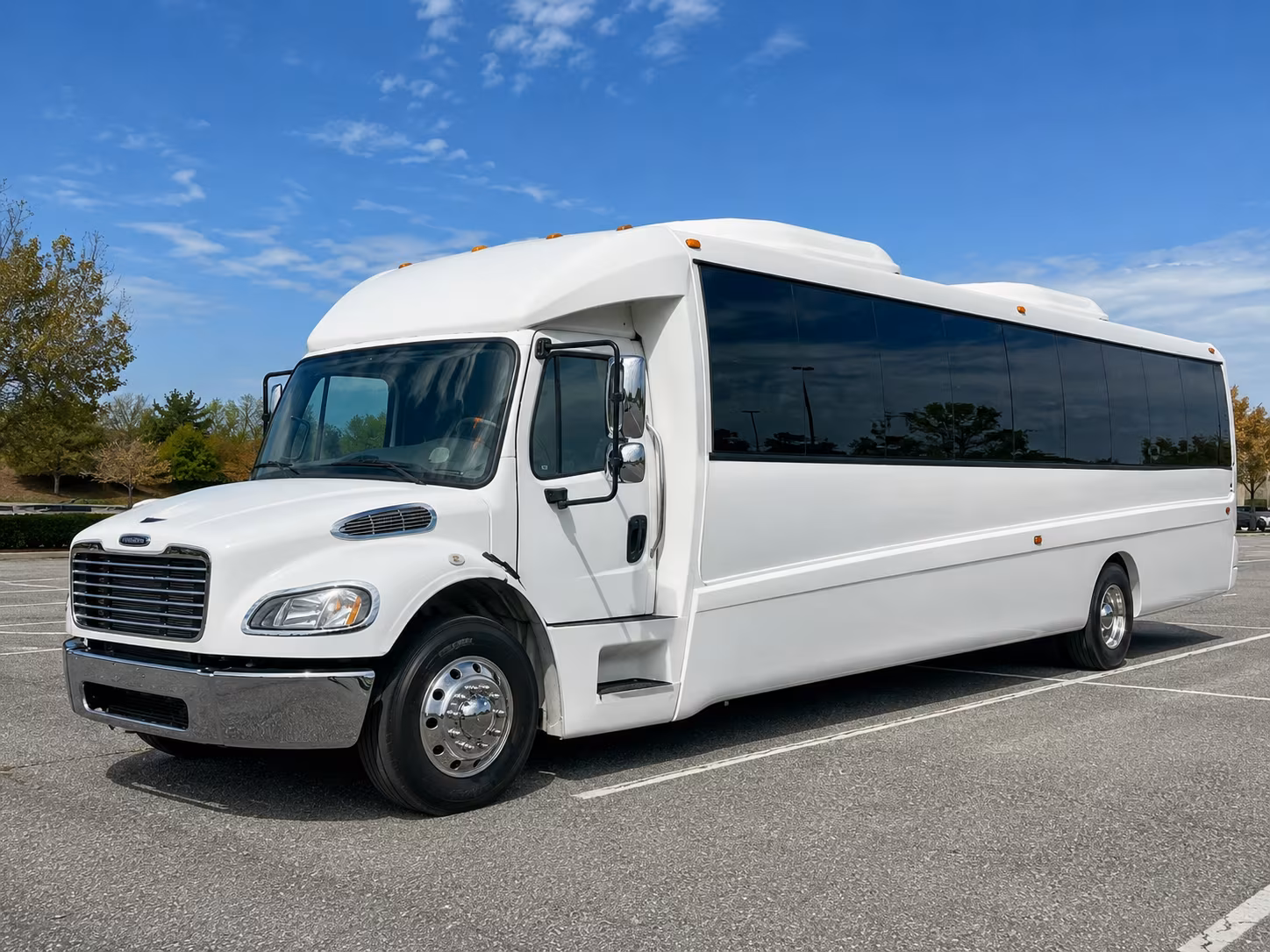 thousand oaks 30 passenger party bus