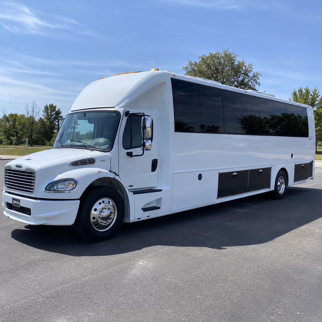 thousand oaks 40 passenger party bus