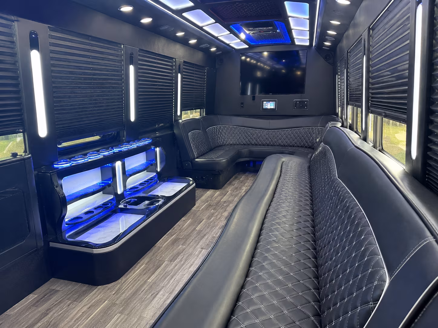 thousand oaks night out party bus rental