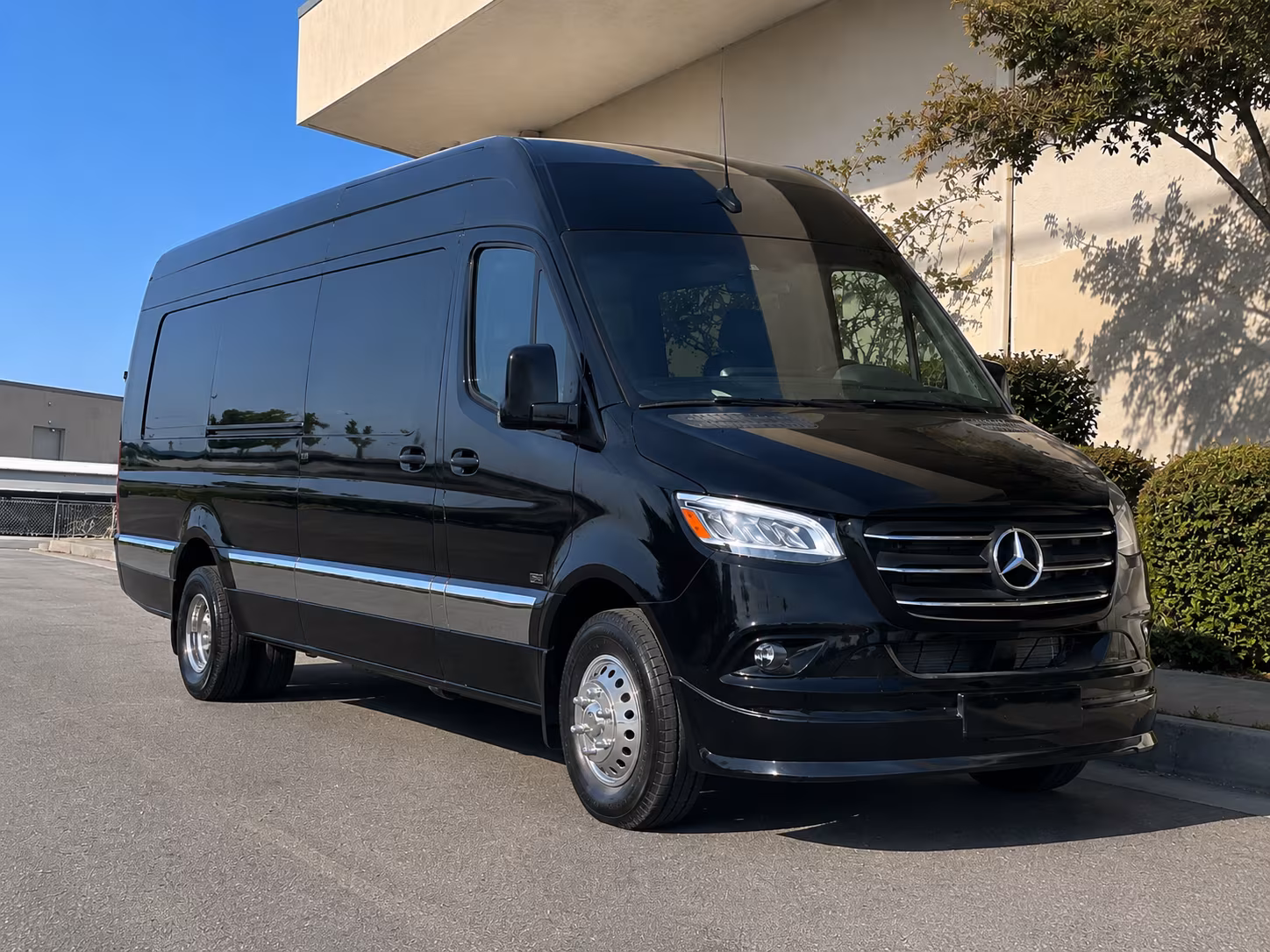 thousand oaks prom transportation onboard seating